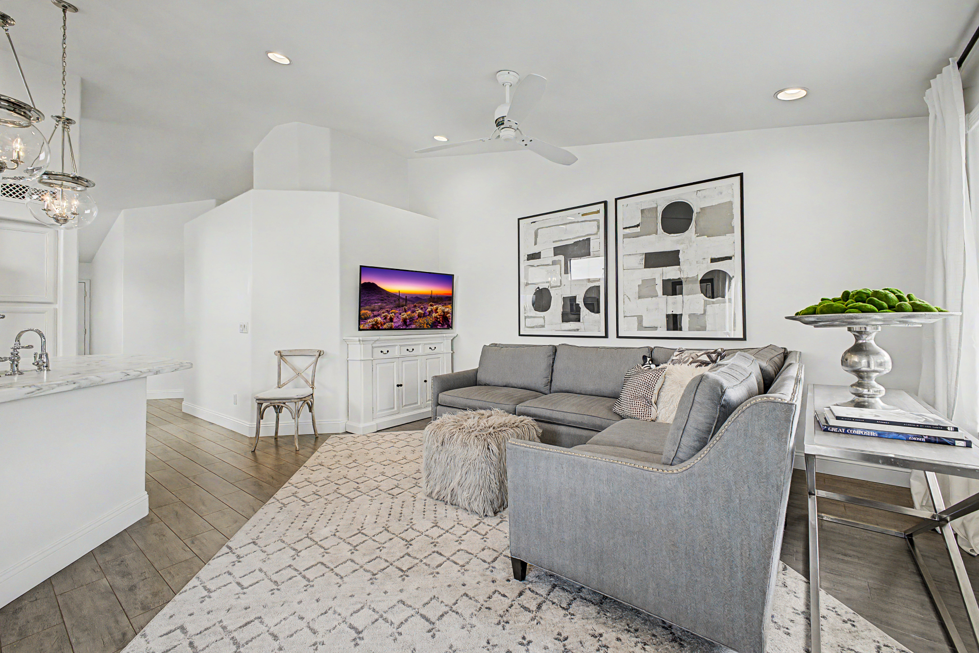1601 E BARBARITA AVE Gilbert, AZ 85234
