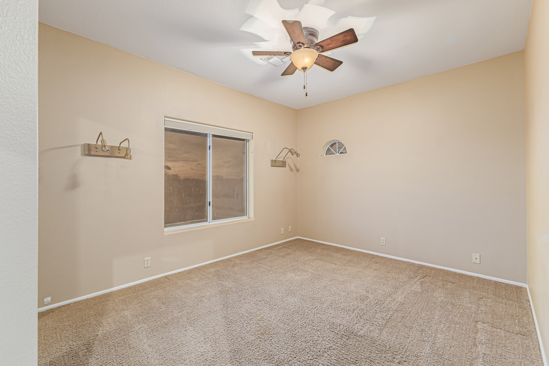4843 EAST WINDSTONE TRAIL Cave Creek, AZ 85331