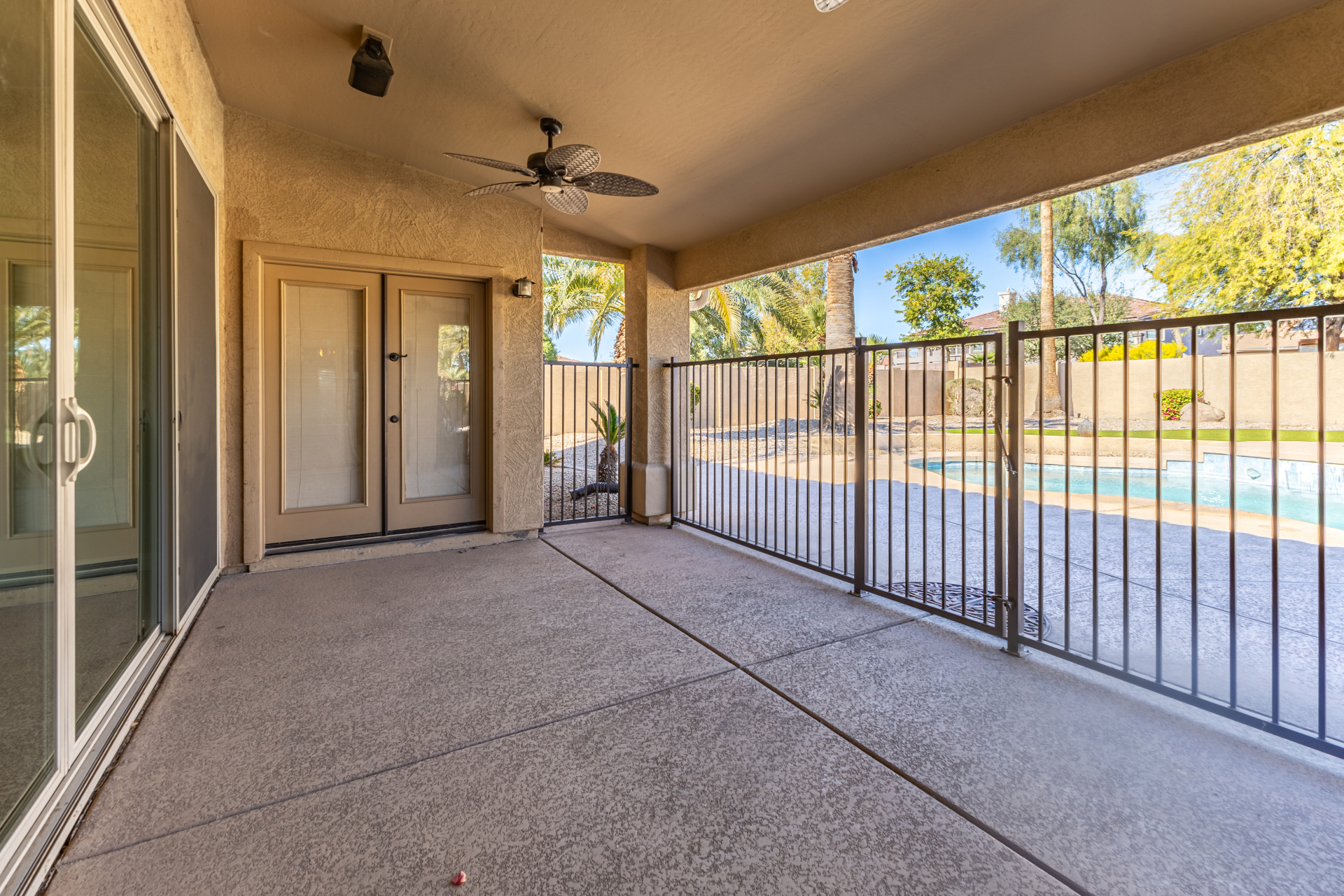 13616 W READE AVE Litchfield Park, AZ 85340