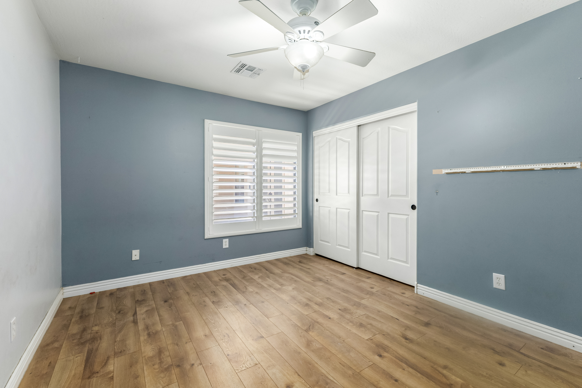 13616 W READE AVE Litchfield Park, AZ 85340