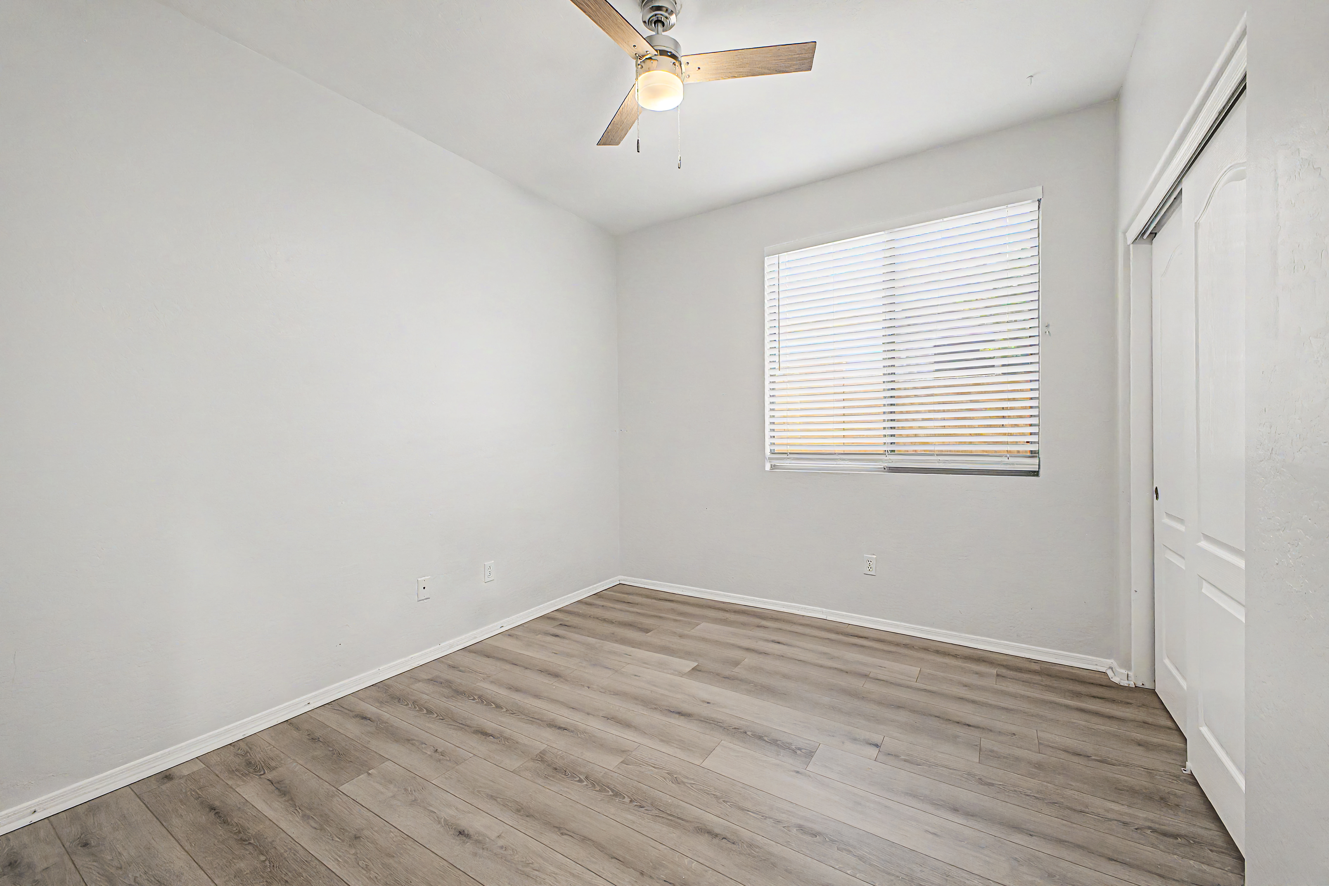 1703 W Hopi Dr Media Preview