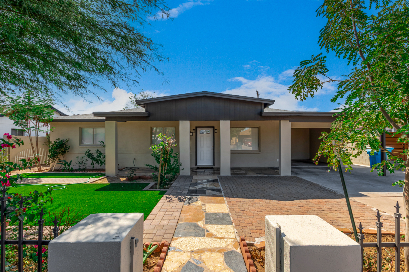 3001 W San Miguel Ave Virtual Tour