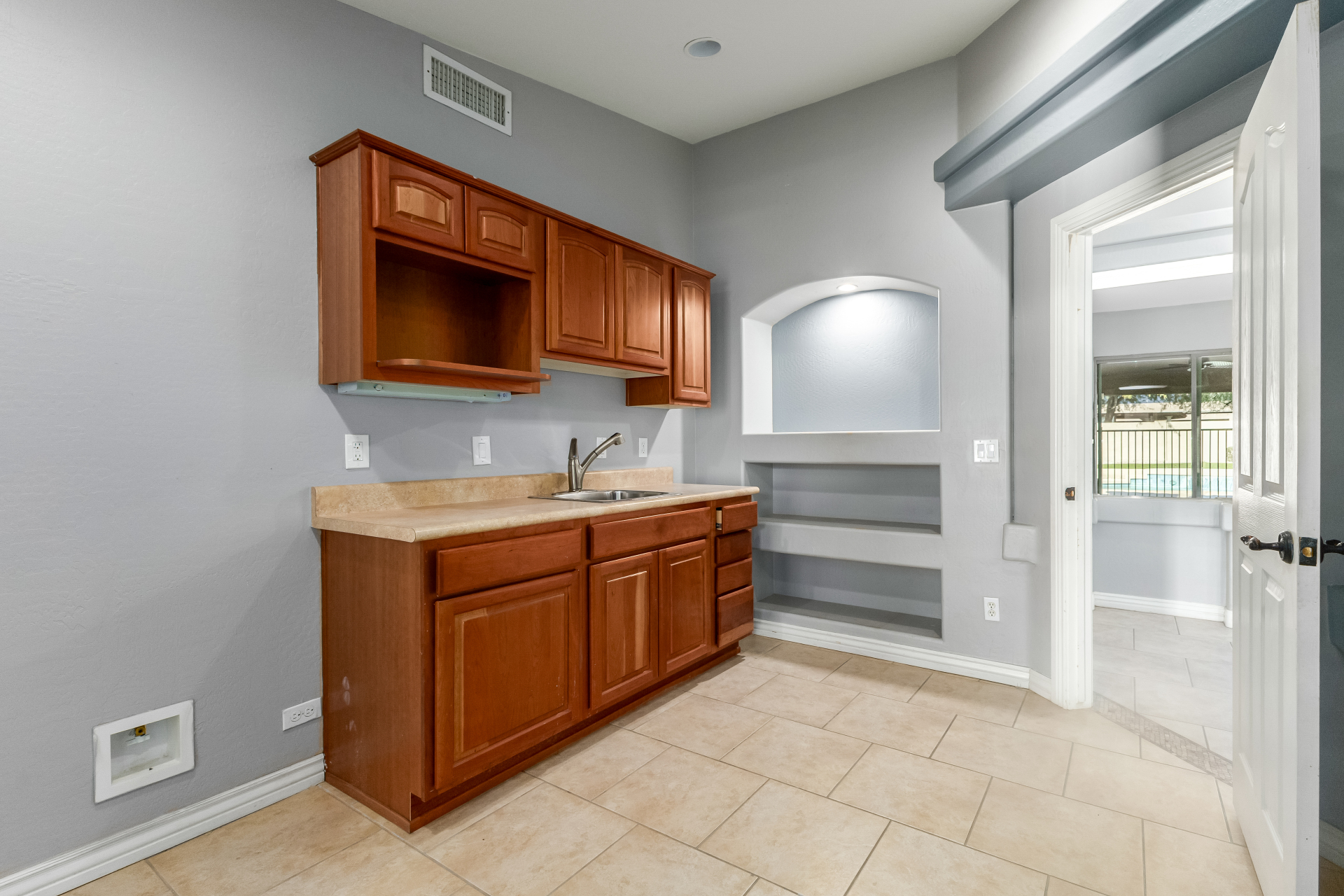 13616 W READE AVE Litchfield Park, AZ 85340
