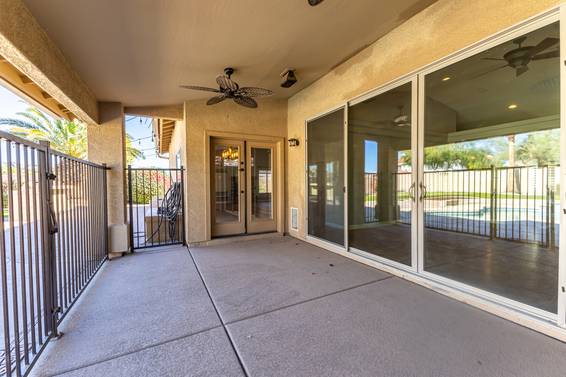 13616 W READE AVE Litchfield Park, AZ 85340