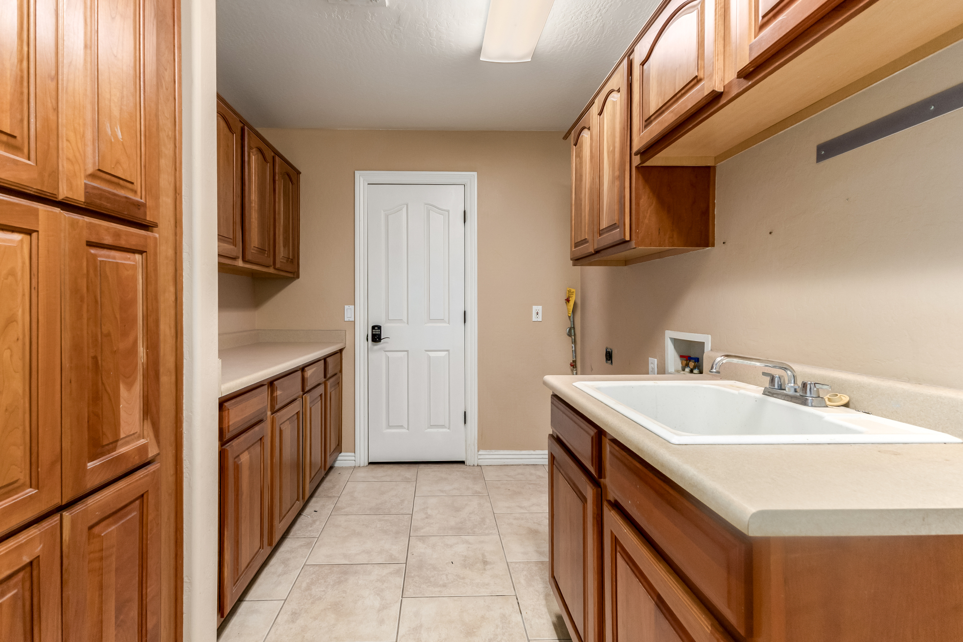 13616 W READE AVE Litchfield Park, AZ 85340