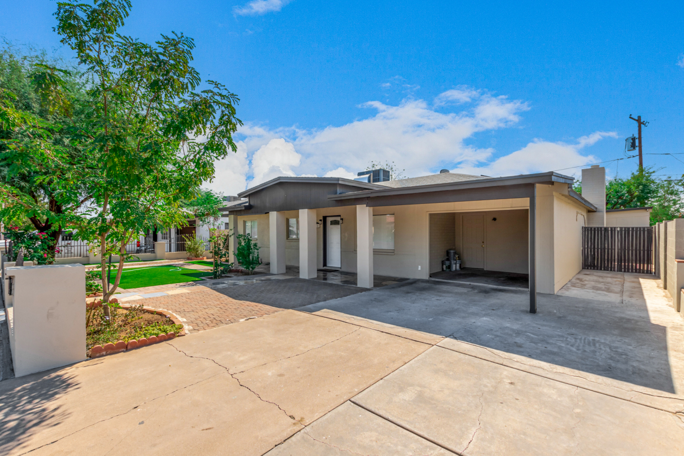 3001 W San Miguel Ave Virtual Tour