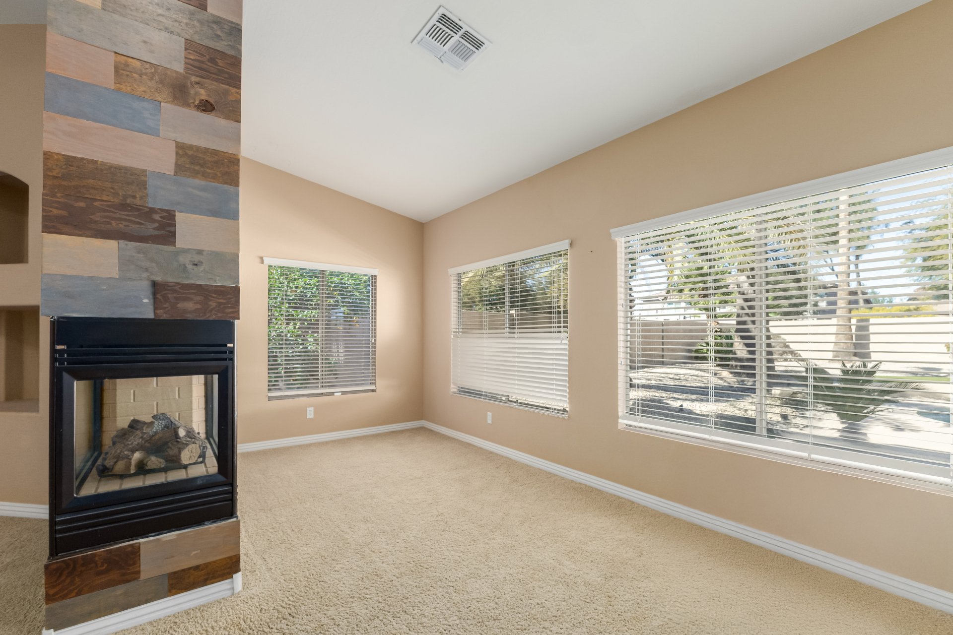13616 W READE AVE Litchfield Park, AZ 85340