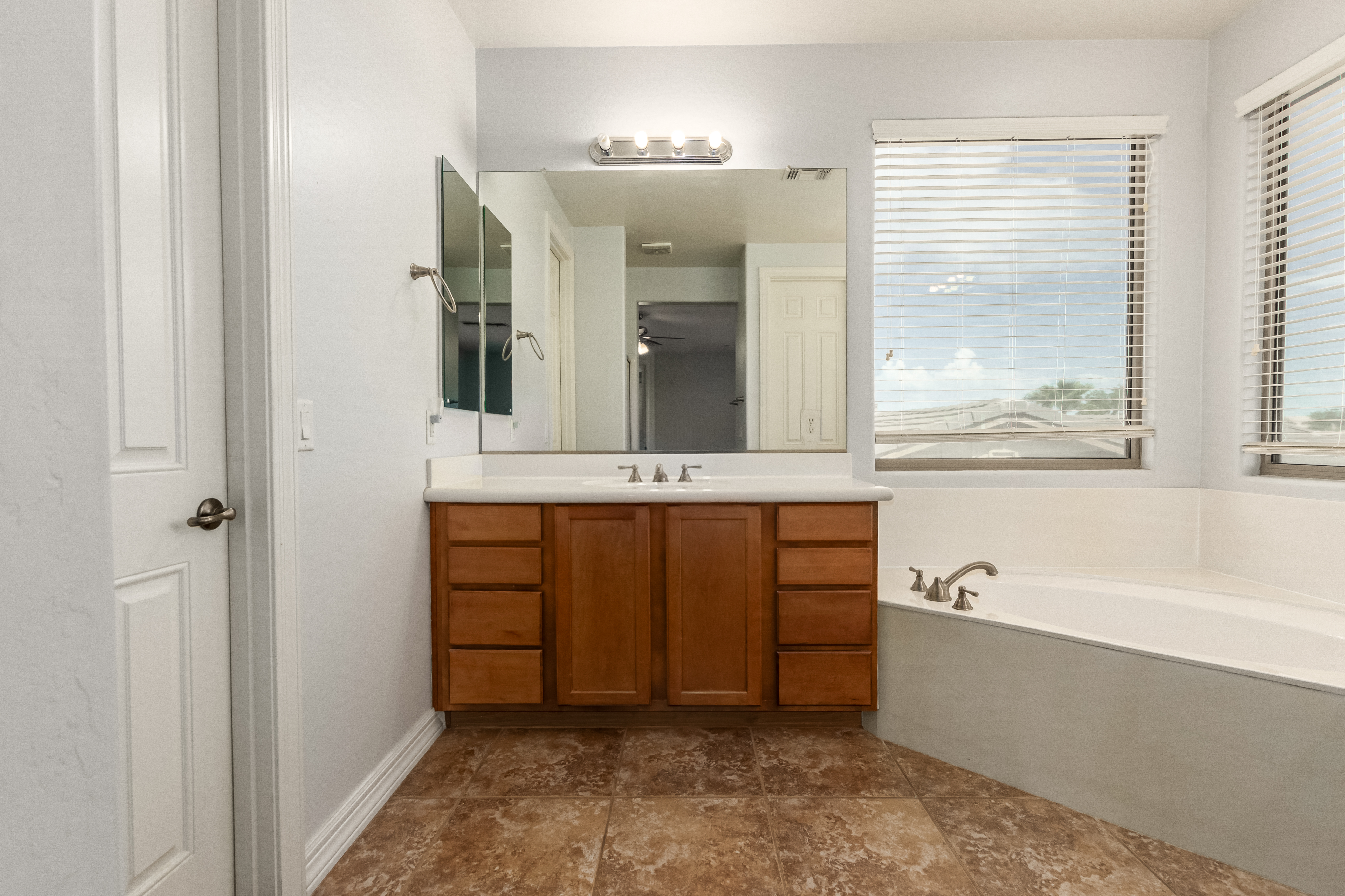 15127 W Dahlia Dr Media Preview